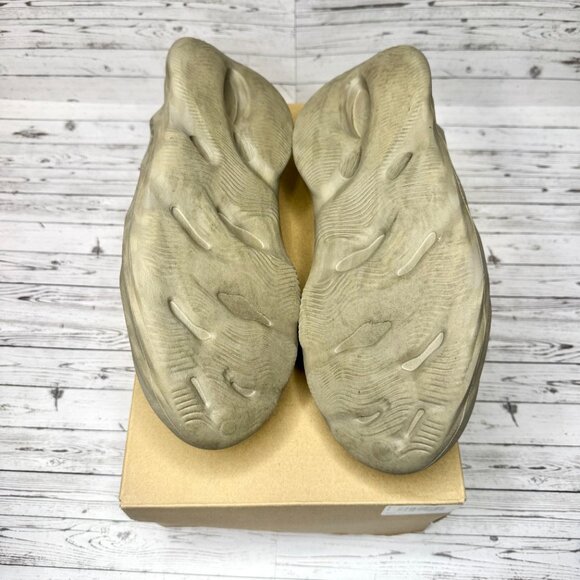Adidas Yeezy foam runner ‘Stone Sage’ | Size 13M - Picture 6 of 8